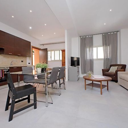 רומא Monte Del Gallo Apartment For Groups מראה חיצוני תמונה